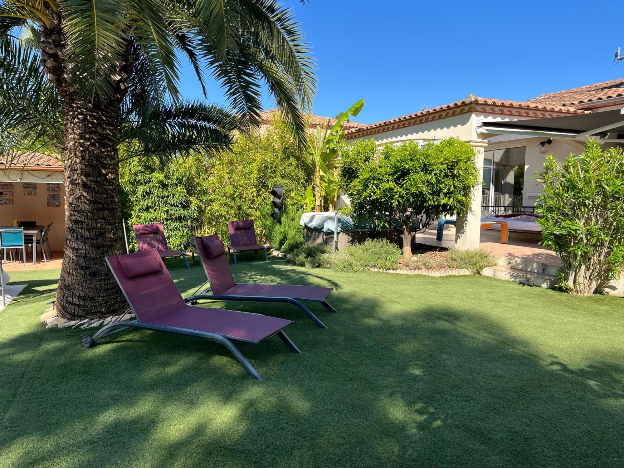 Villa Avec Piscine Gallargues-le-Montueux Eksteriør bilde